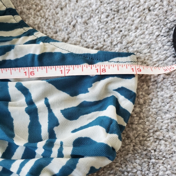 Torrid plus animal print mesh shirred square neck cropped camisole, 2XL,… - Picture 8 of 11